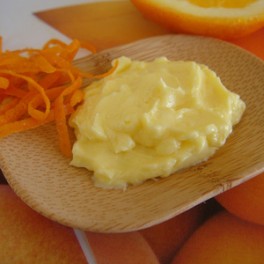 Après-shampoing vitaminé Eclat & Tonus - Cassis, Orange & Abricot